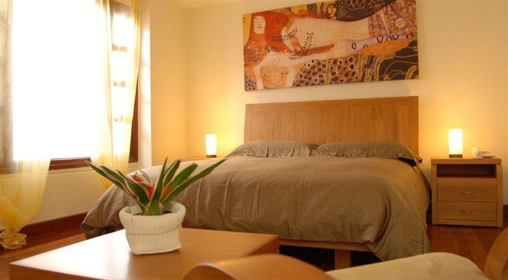 Hotel Casa Deco โบโกตา ภายนอก รูปภาพ