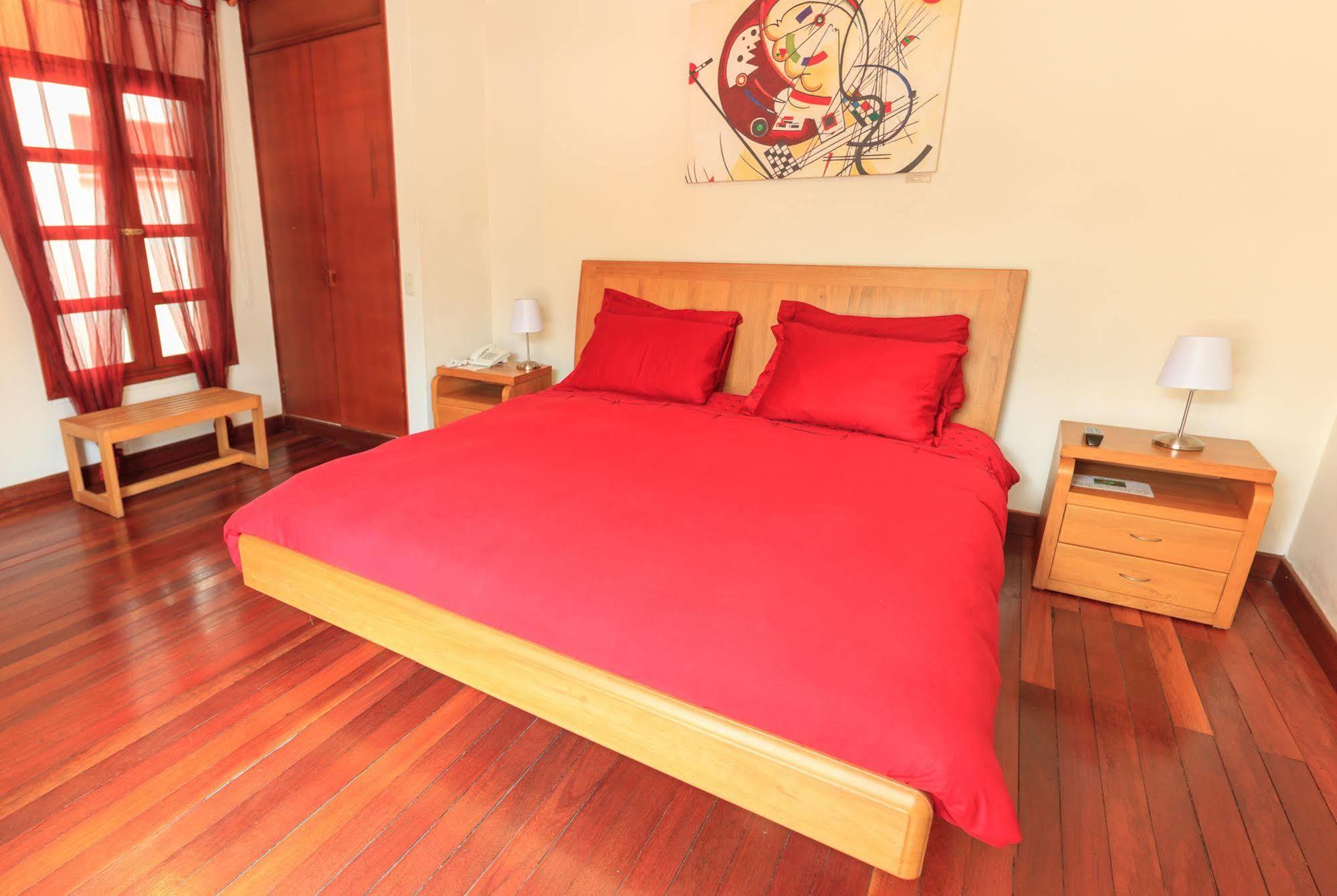 Hotel Casa Deco โบโกตา ภายนอก รูปภาพ
